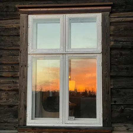 Charming Log With Modern Luxury