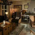 Charming Log With Modern Luxury