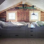 Charming Log With Modern Luxury Semesterbostad *